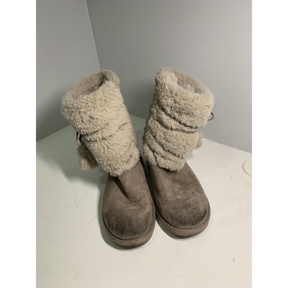 Makalu California Kids Boots Size 3 With Faux Fur And Pom Pom‎ Tassles Side Zip